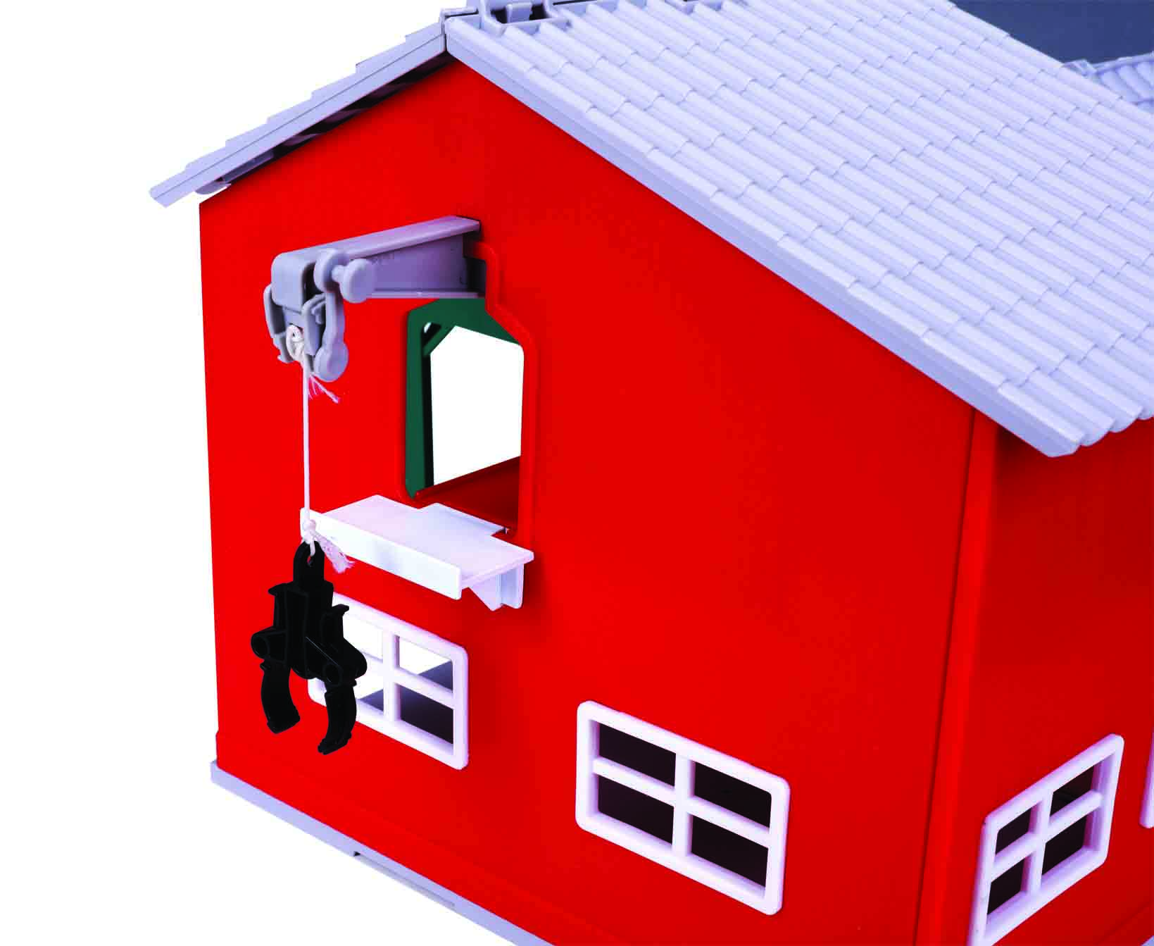 Farmland 10CM Barn & Tractor Set